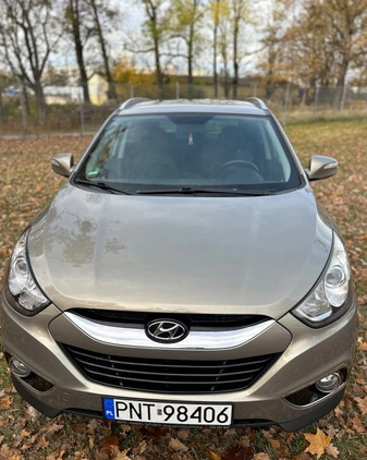 Hyundai Tucson cena 31990 przebieg: 254678, rok produkcji 2011 z Ryglice małe 232